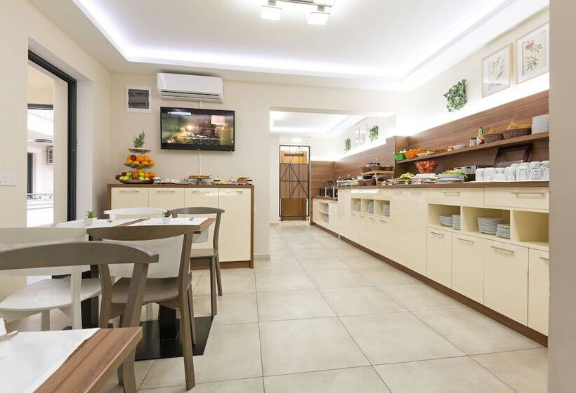 Fotos del hotel Prime  Garni:  5