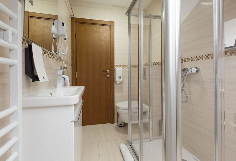 Fotos del hotel Prime  Garni:  15