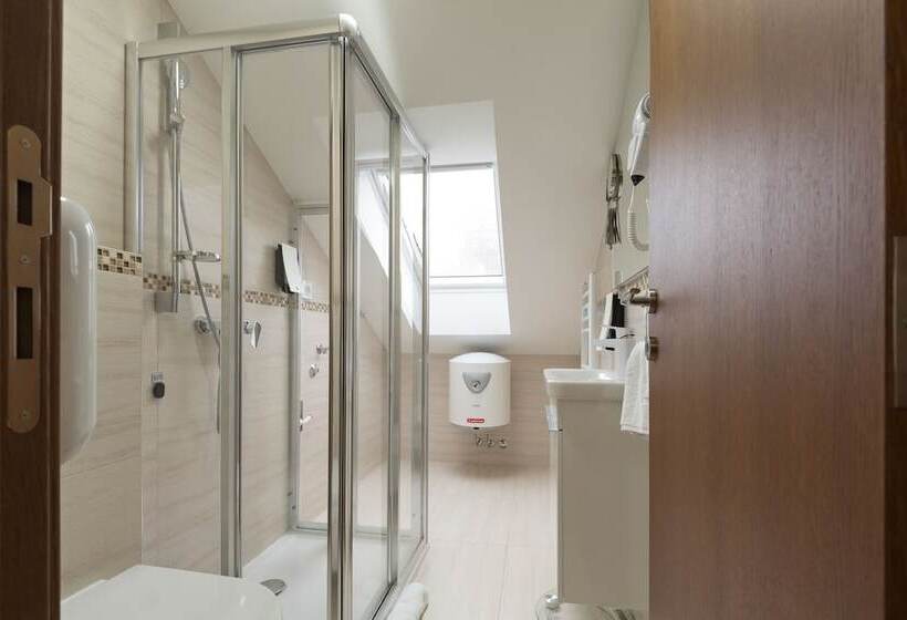 Fotos del hotel Prime  Garni:  17