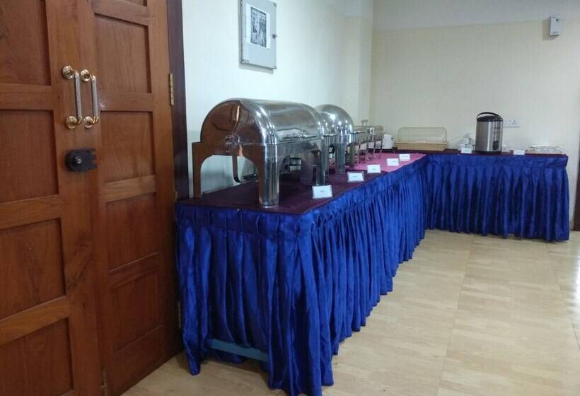 Fotos del hotel Dostyk Hotels:  12