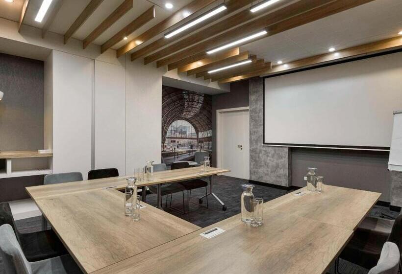 Fotos del hotel Ibis Kiev Railway Station:  6