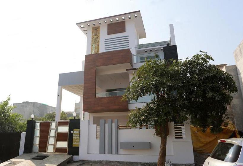 Fotos del hotel Oyo 11046 Hotel Surya Inn 2:  11