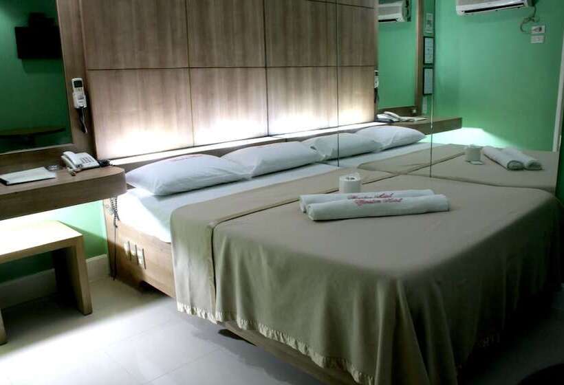 Fotos del hotel New Winston:  12