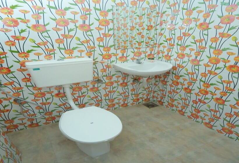 Fotos del hotel Oyo 10278 Hotel Caprice Residency:  3