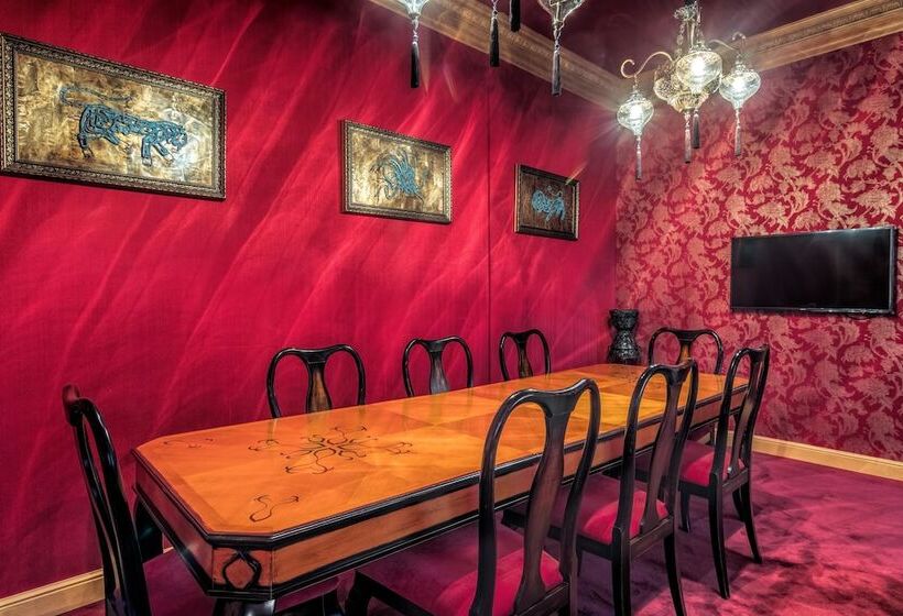 Fotos del hotel Golden Tulip Borjomi:  19