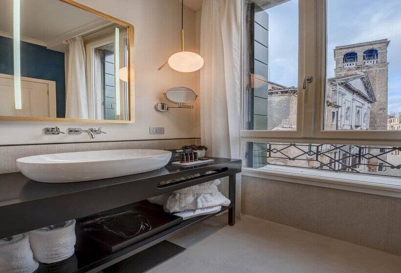 Fotos del hotel H10 Palazzo Canova:  50