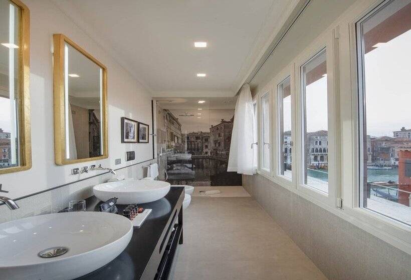 Fotos del hotel H10 Palazzo Canova:  37