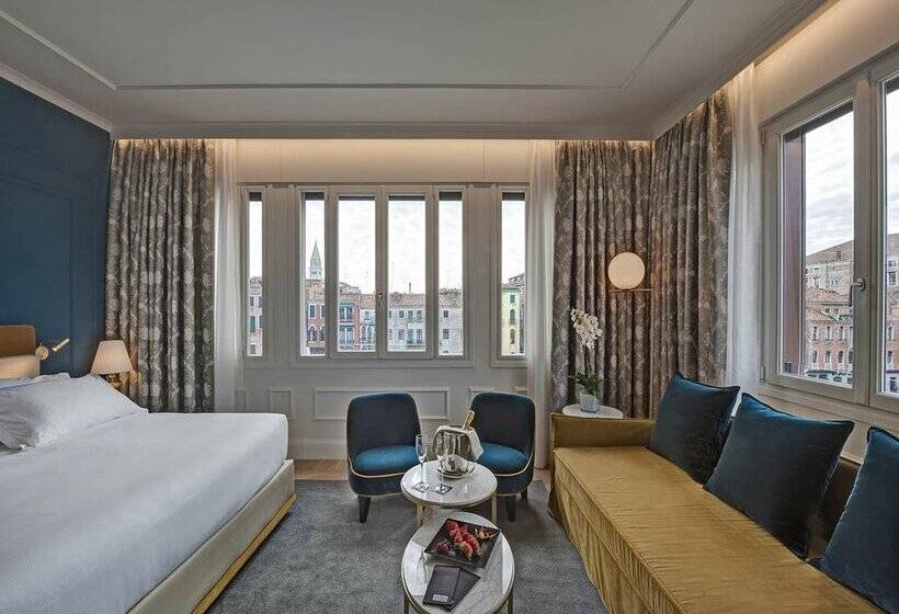 Fotos del hotel H10 Palazzo Canova:  11