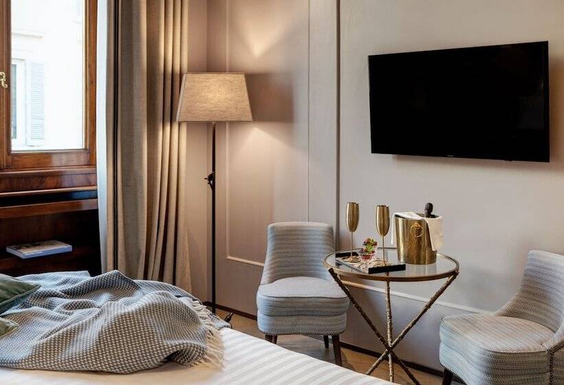 Fotos del hotel Singer Palace:  9