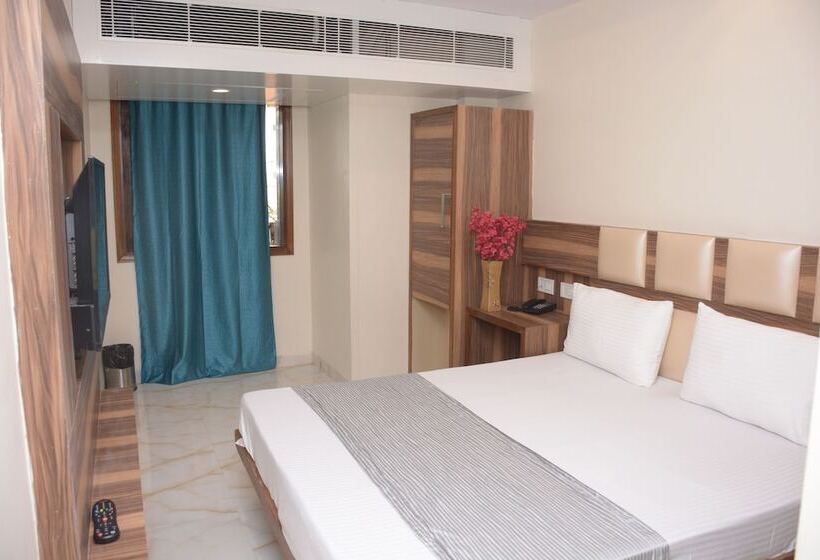 Fotos del hotel Golden Oasis - A Well Hygiene Property:  5