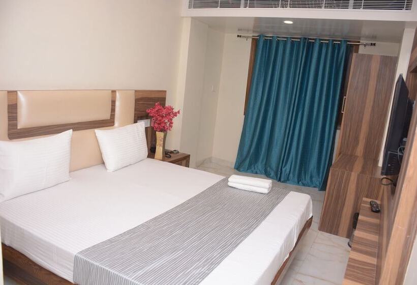 Fotos del hotel Golden Oasis - A Well Hygiene Property:  22