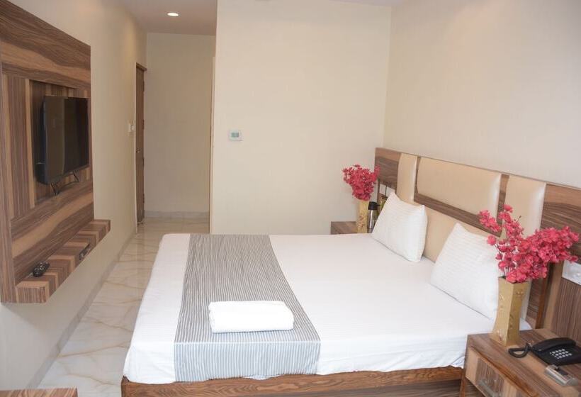 Fotos del hotel Golden Oasis - A Well Hygiene Property:  7