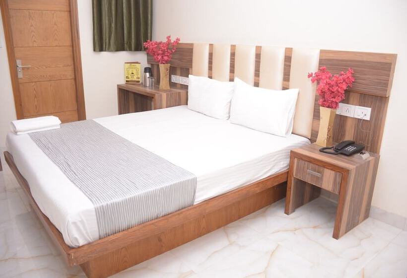 Fotos del hotel Golden Oasis - A Well Hygiene Property:  17