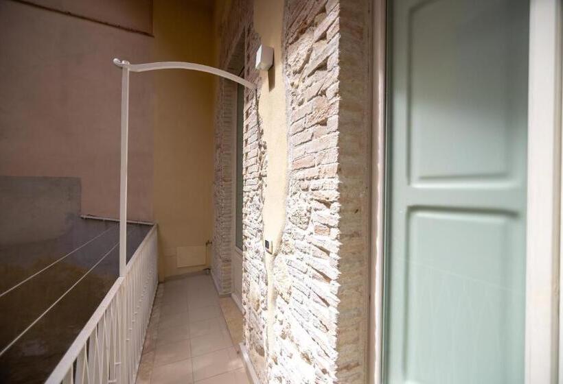 Fotos del hotel La Ghirlanda B&b:  3