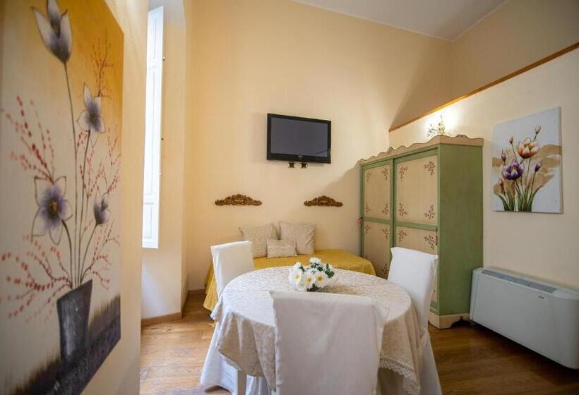 Fotos del hotel La Ghirlanda B&b:  15