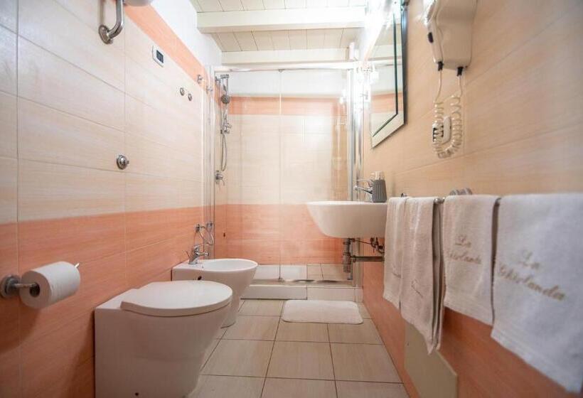 Fotos del hotel La Ghirlanda B&b:  8