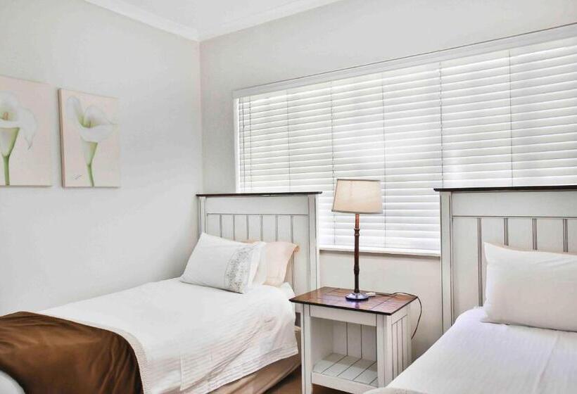 Fotos del hotel Accommodation @ Van's:  16