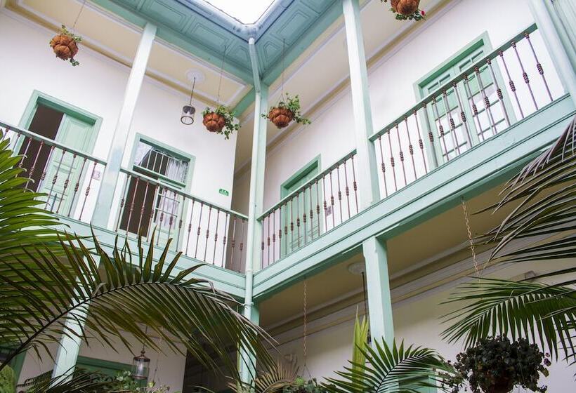 Fotos del hotel Casa De La Vega:  22