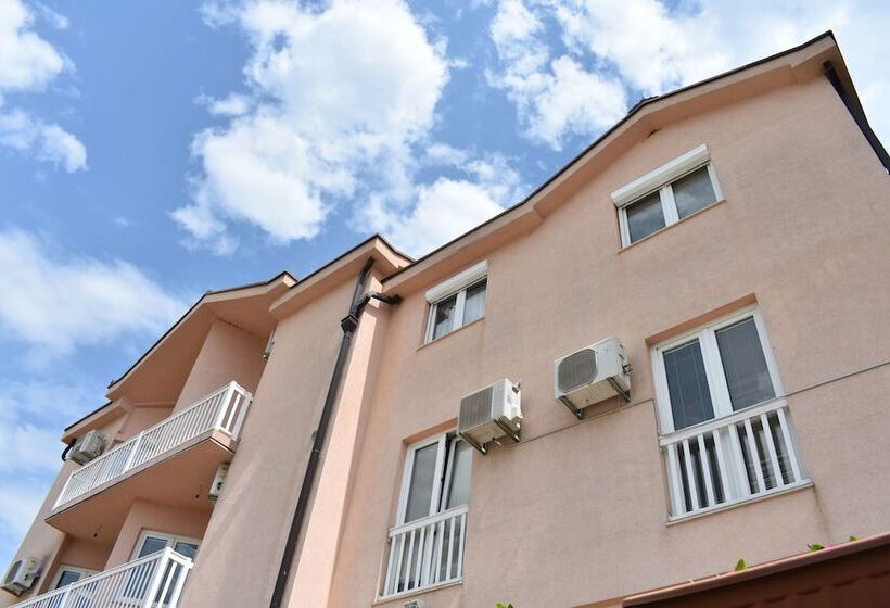 Fotos del hotel Guest House Regina Mundi:  18