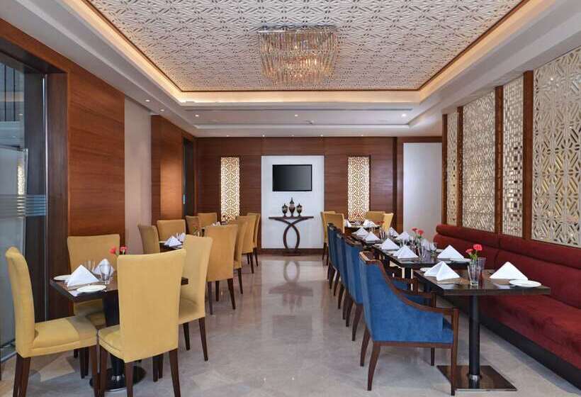 Fotos del hotel Golden Sarovar Portico:  16