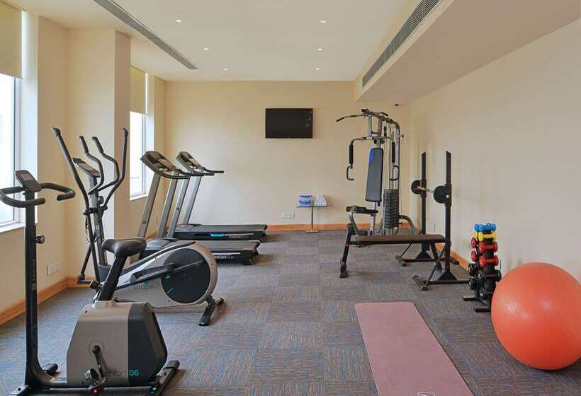 Fotos del hotel Golden Sarovar Portico:  4