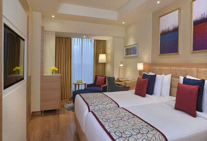 Fotos del hotel Golden Sarovar Portico:  12