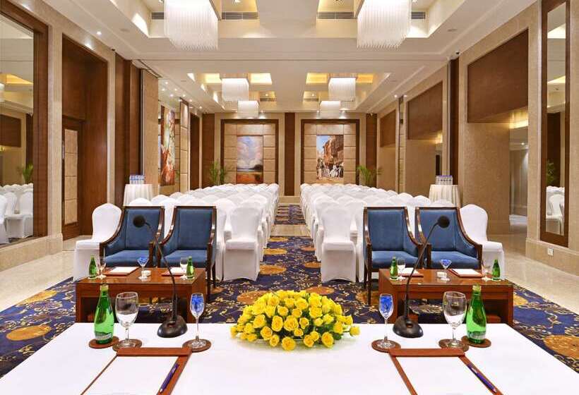 Fotos del hotel Golden Sarovar Portico:  10