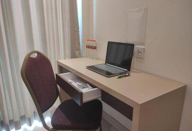 Fotos del hotel Sumi Hotel Surabaya:  15