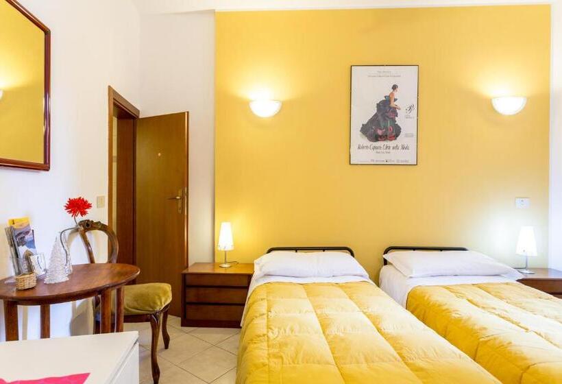 Fotos del hotel Alloggio Le Casette:  4