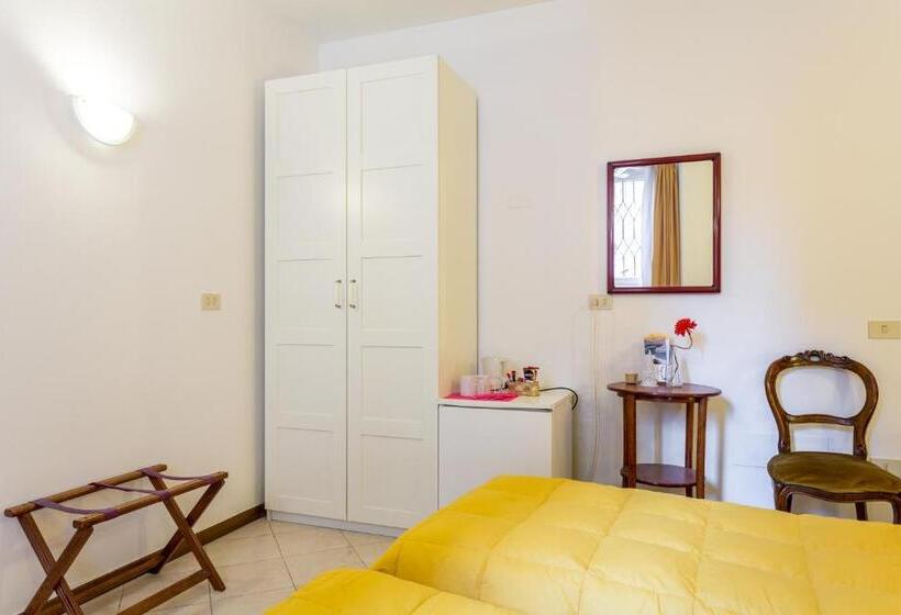 Fotos del hotel Alloggio Le Casette:  9