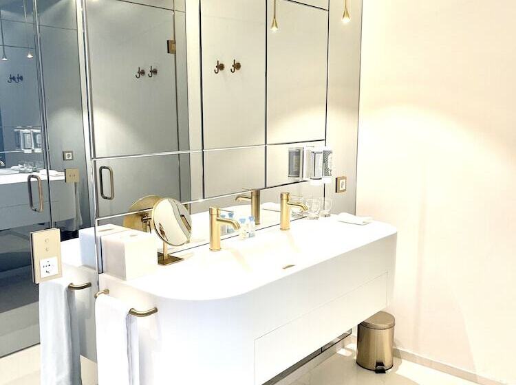 Fotos del hotel Mondrian Luxury Suites & Apartments Old Town Market Square I:  19