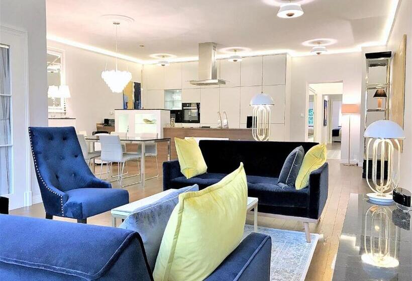 Fotos del hotel Mondrian Luxury Suites & Apartments Old Town Market Square I:  23