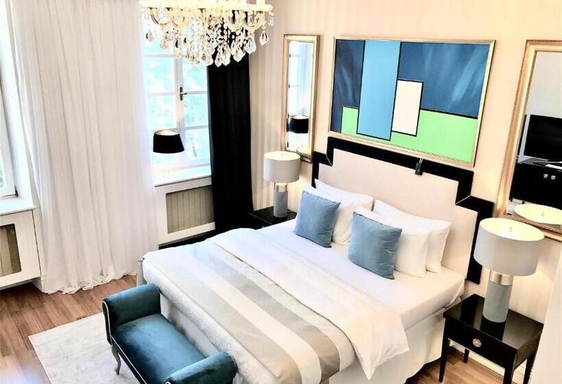 Fotos del hotel Mondrian Luxury Suites & Apartments Old Town Market Square I:  18