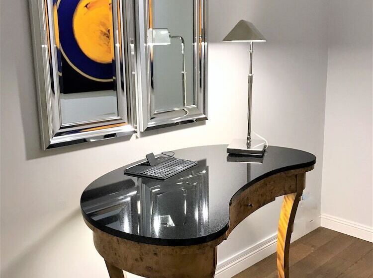 Fotos del hotel Mondrian Luxury Suites & Apartments Old Town Market Square I:  12