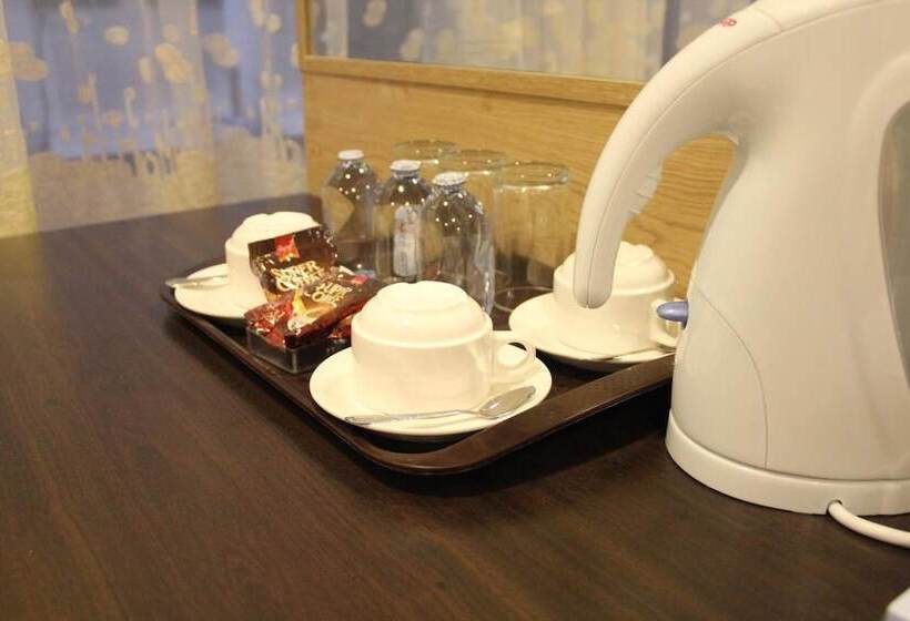 Fotos del hotel T Jalan Tar:  24