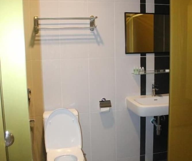 Fotos del hotel T Jalan Tar:  3