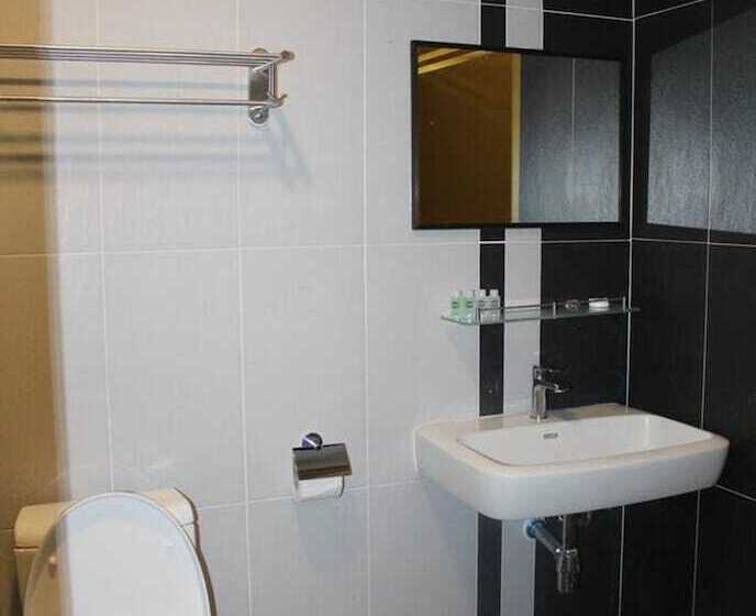 Fotos del hotel T Jalan Tar:  11