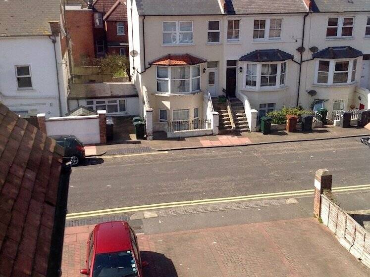 Fotos del hotel By The Sea Bed And Breakfast:  2