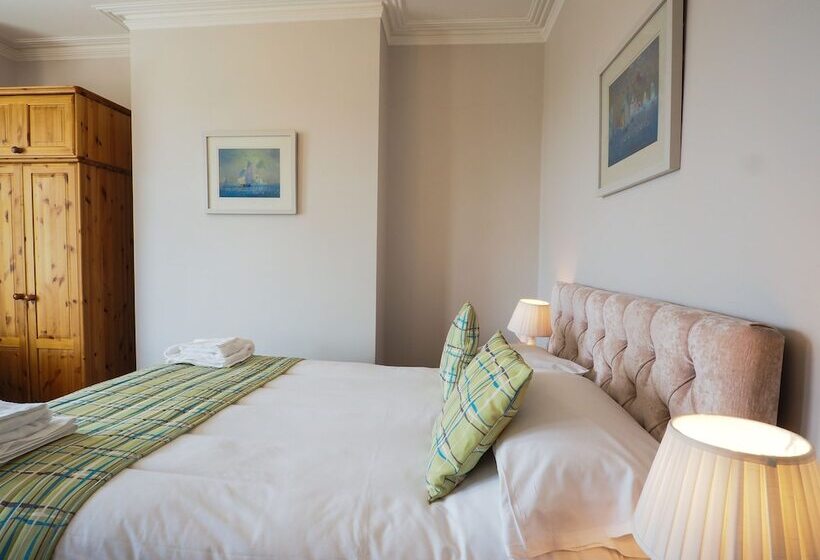 Fotos del hotel By The Sea Bed And Breakfast:  17