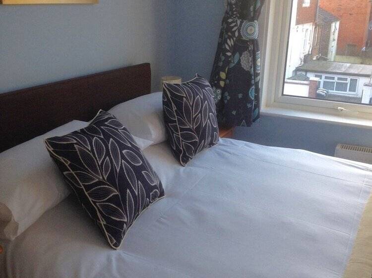 Fotos del hotel By The Sea Bed And Breakfast:  21