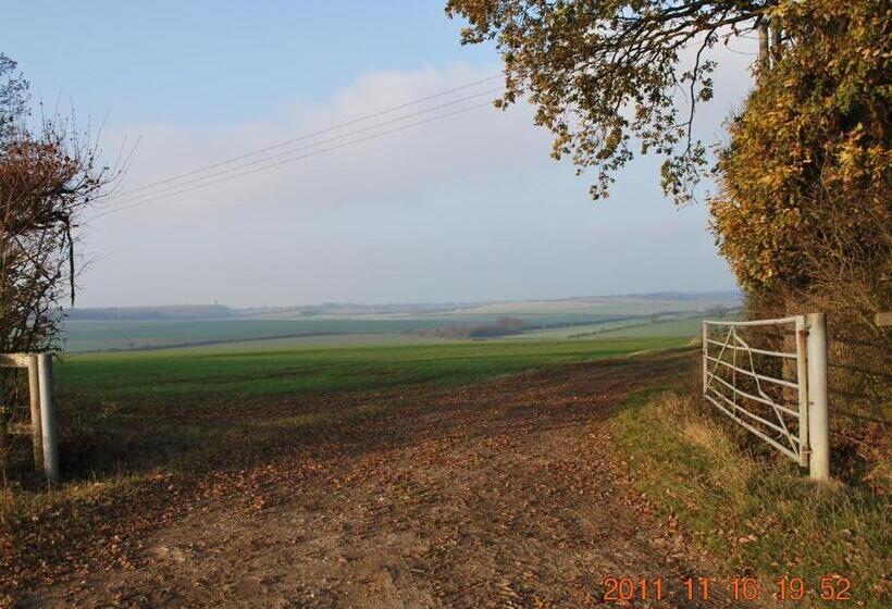 Fotos del hotel Chequer Cottage:  11