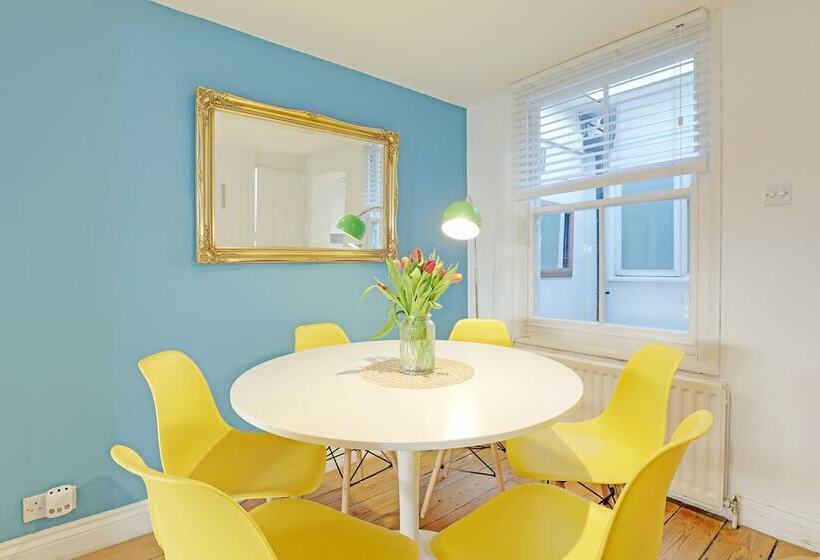 Fotos del hotel Brighton Getaways  Sunny Cottage:  2