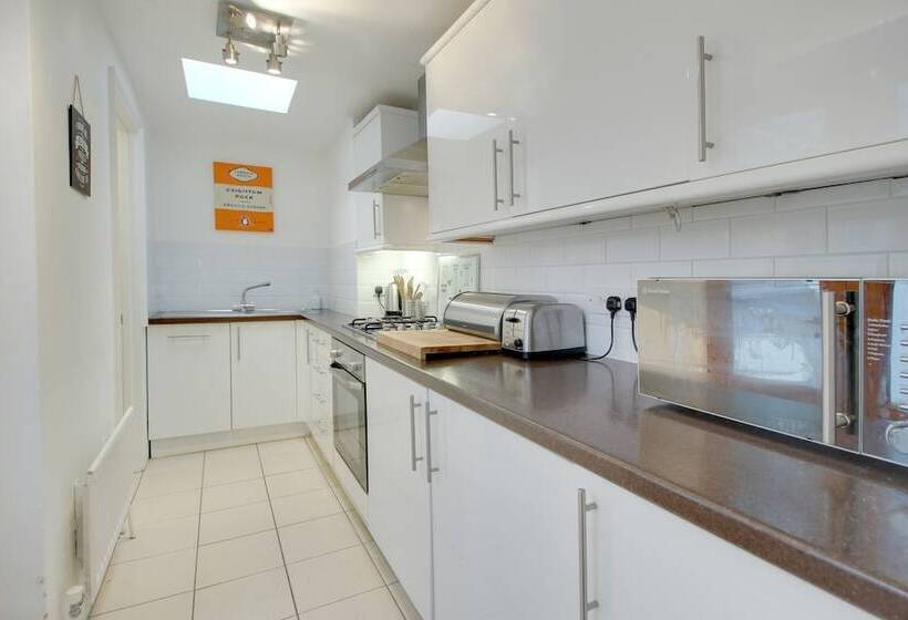 Fotos del hotel Brighton Getaways  Sunny Cottage:  4