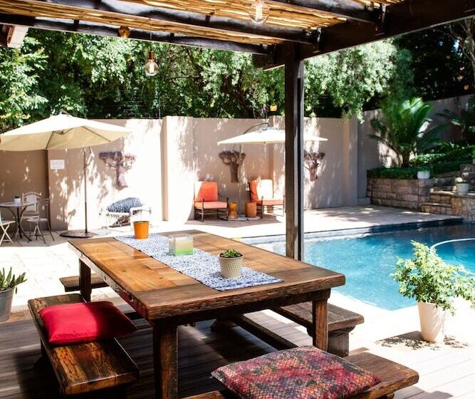 Fotos del hotel 37 On Charles:  5