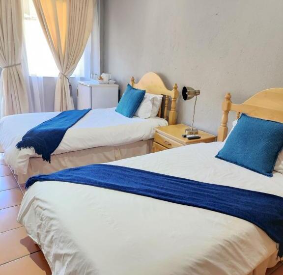 Fotos del hotel Emoyeni Lodge:  23