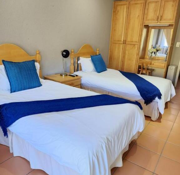 Fotos del hotel Emoyeni Lodge:  22