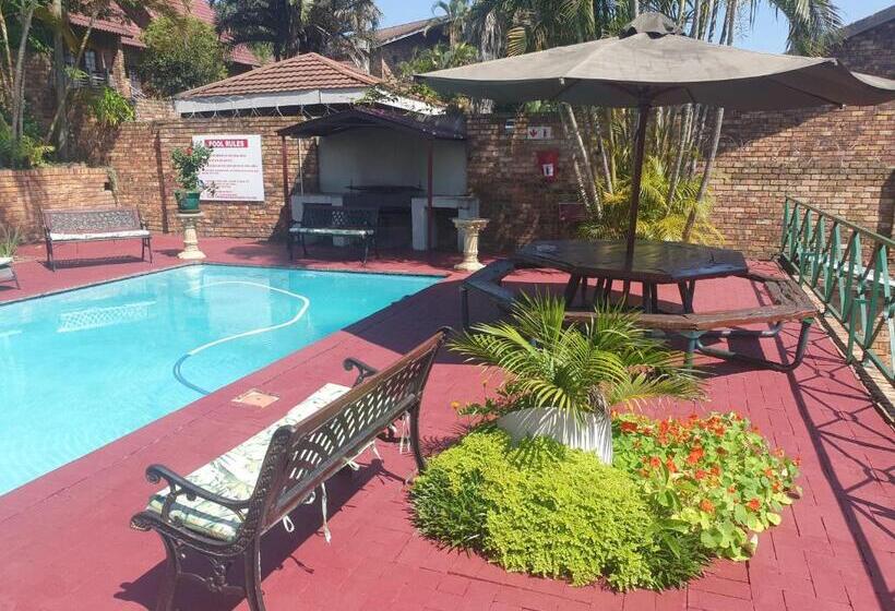 Fotos del hotel Emoyeni Lodge:  8