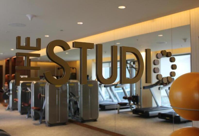 Fotos del hotel The Den Bengaluru:  2