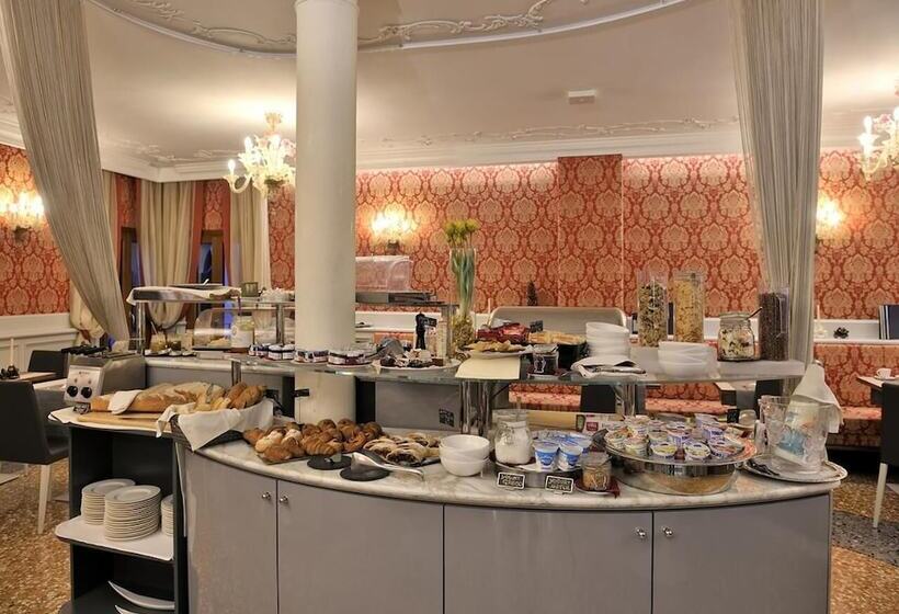 Fotos del hotel Al Theatro Palace:  15