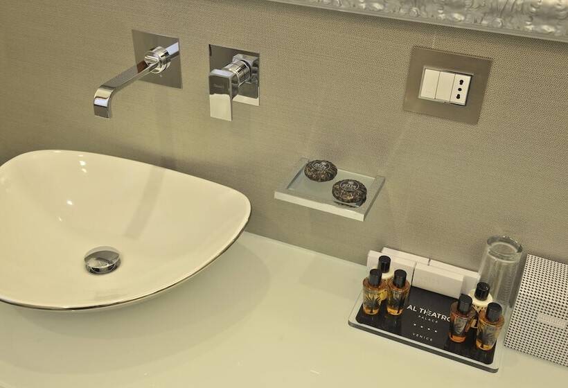 Fotos del hotel Al Theatro Palace:  12